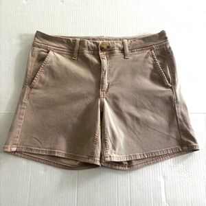AMERICAN EAGLE Midi Super Stretch Khaki Tan Shorts Women’s Size 8